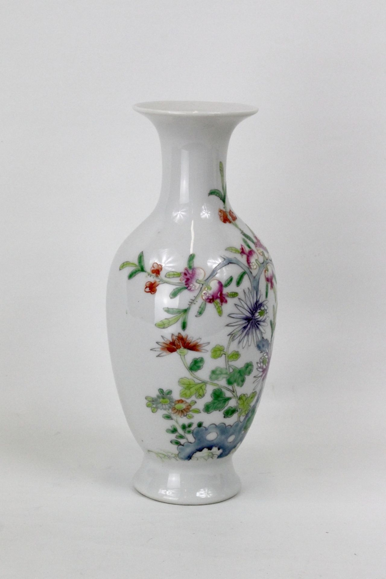 China Vase mit floralem Motiv - Bild 2 aus 5