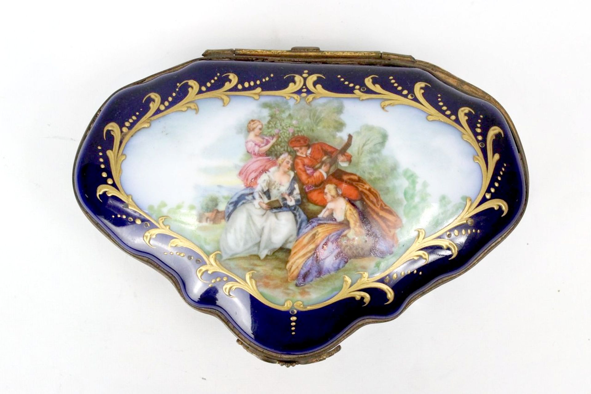 Sevres Porzellan Deckeldose mit Watteau Motiv Frankreich 19.Jhdt Porzellandeckeldose m - Image 5 of 7