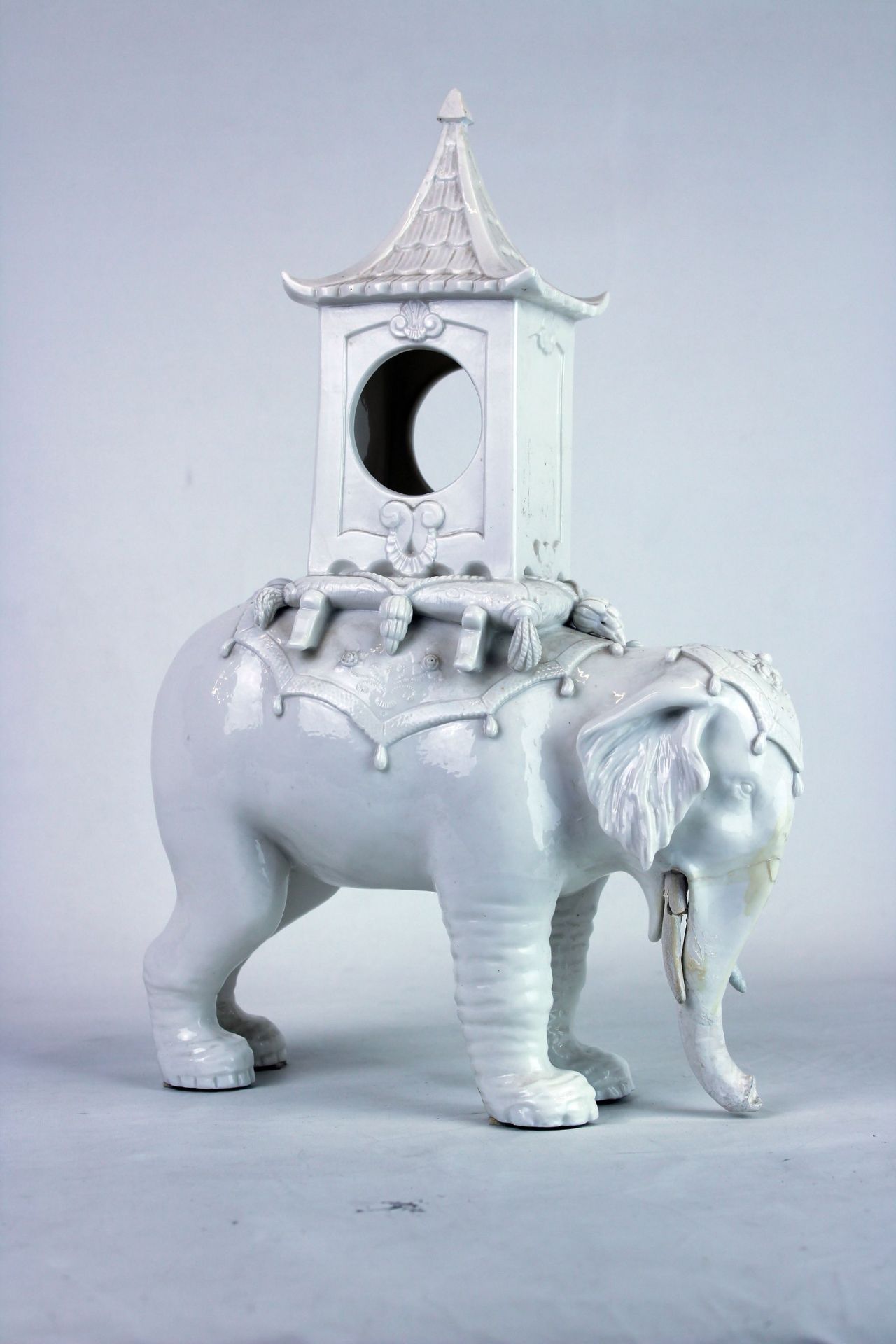 Nymphenburg Porzellan Elefant