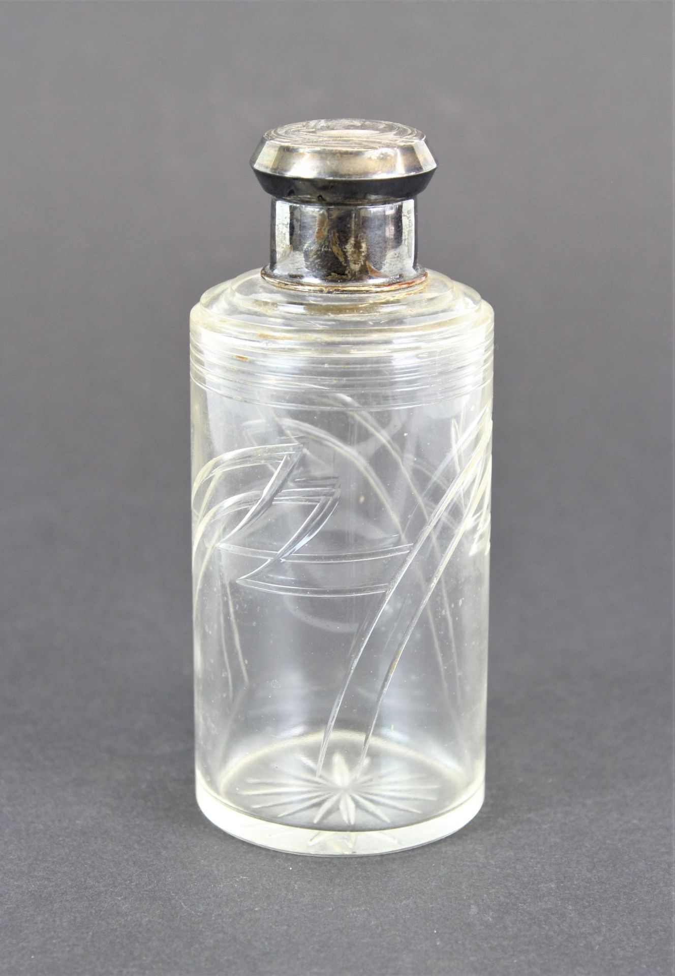 Jugendstil Glas Flacon mit Silberdeckel und graviertem fürstlichen Wappen - Image 3 of 3