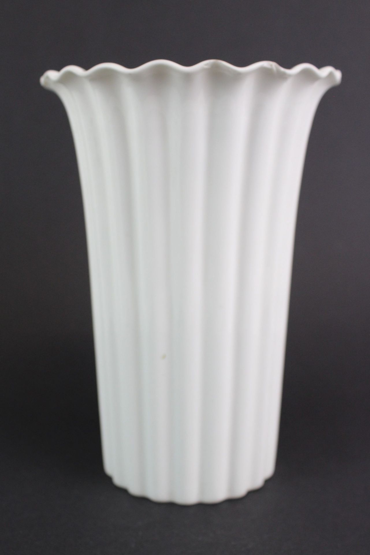 Royal Copenhagen gerippte Porzellan Vase