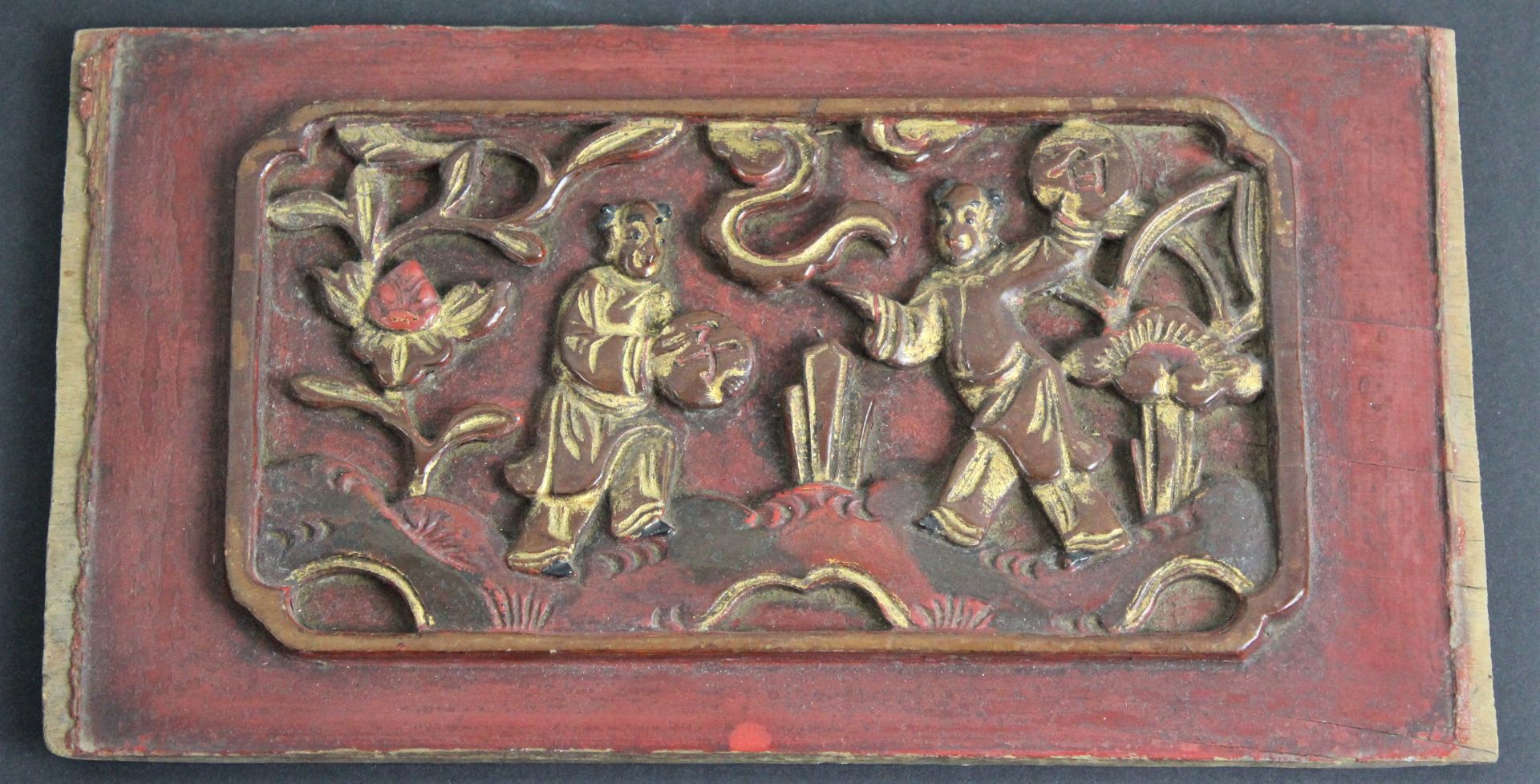 Panel mit höfischer Darstellung China