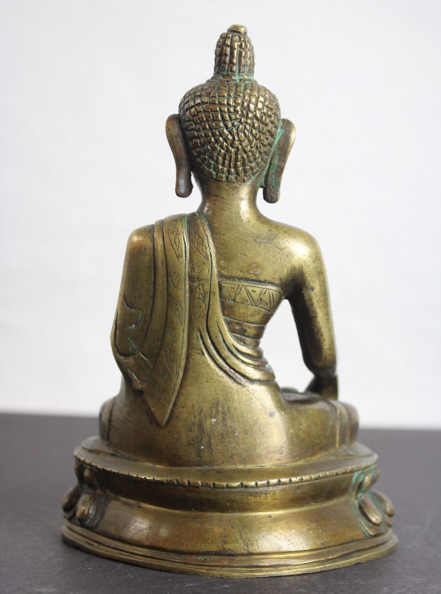 China Qing Dynastie Bronze Shakyamuni Buddha - Bild 3 aus 4
