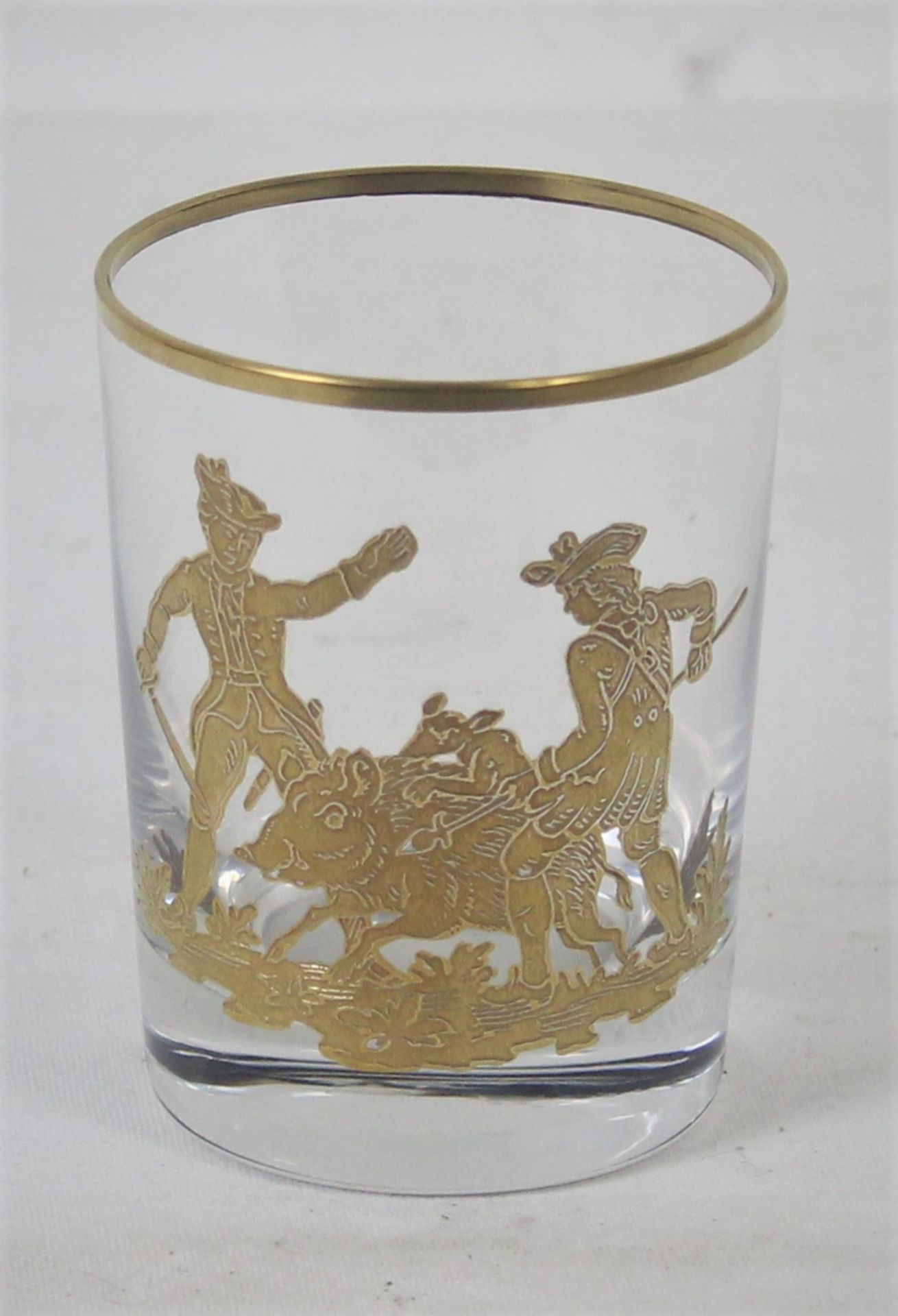 Glas Becher mit Jagdszene in Goldmalerei und Goldrand