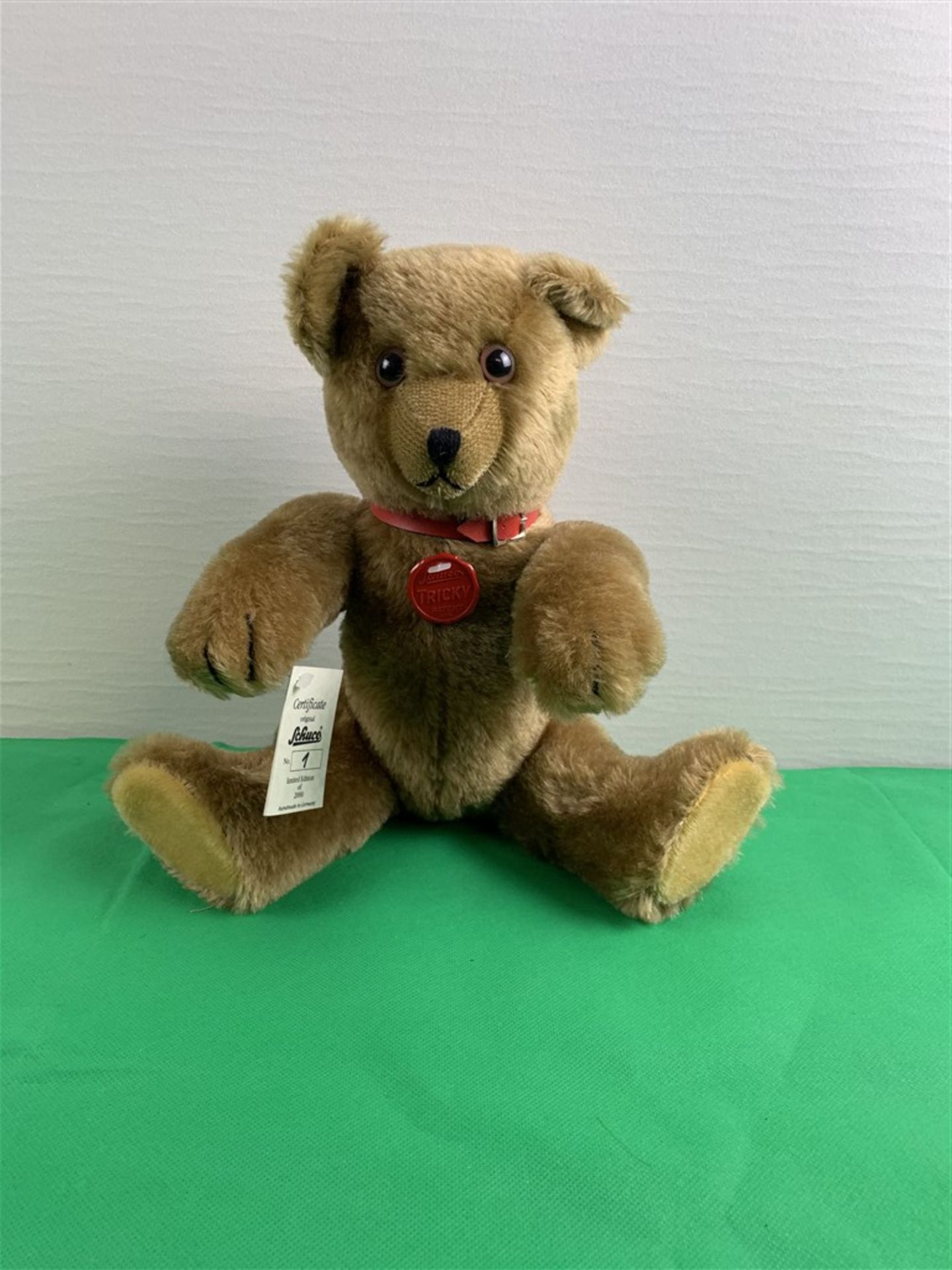 Schuco Tricky Patent Teddybär mit Schlüssel, aufziehbar Melodie