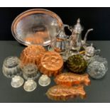 A Viner silver plated coffee and tea service on tray, assorted cake tins and jelly moulds, etc qty