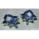 A pair of 19th century Peal Ware Willow pattern leafy pickle dishes, 13.5cm wide, c.1820