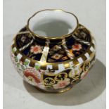 A Royal Crown Derby Imari pallette squat vase, wavy rim, approx. 6.5cm high