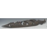 Tribal Art - a Papua New Guinea food hook, 91cm long, Sepik River