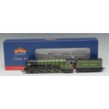 Bachmann Branch-Line OO Gauge 32-550A Class A1 4-6-2 steam locomotive and eight wheel tender ?