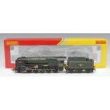 Hornby OO Gauge R3288 BR Class 9F 2-10-0 "Evening Star" locomotive and six wheel tender (DCC ready),