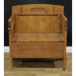 A farmhouse pine settle/hall bench, of small proportions, hinged seat, 86cm wide