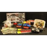 Hornby OO Gauge track pieces and accessories including controllers; Rail Kings league lines set,