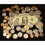 An accumulation of post-WW2 USA coins, mainly circulated, but a few unc., including Kennedy