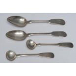 Scottish Provincial Silver - Dundee - a pair of Fiddle pattern mustard spoons, maker RN, c.1865; a