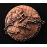 WW2 Third Reich patriotic badge ""Ein Volk Bricht Ketten"". No makers mark.