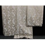 Textiles - a large pair of Country House style damask curtains, 14ft (427cm) drop, 3ft 10in1(17cm)