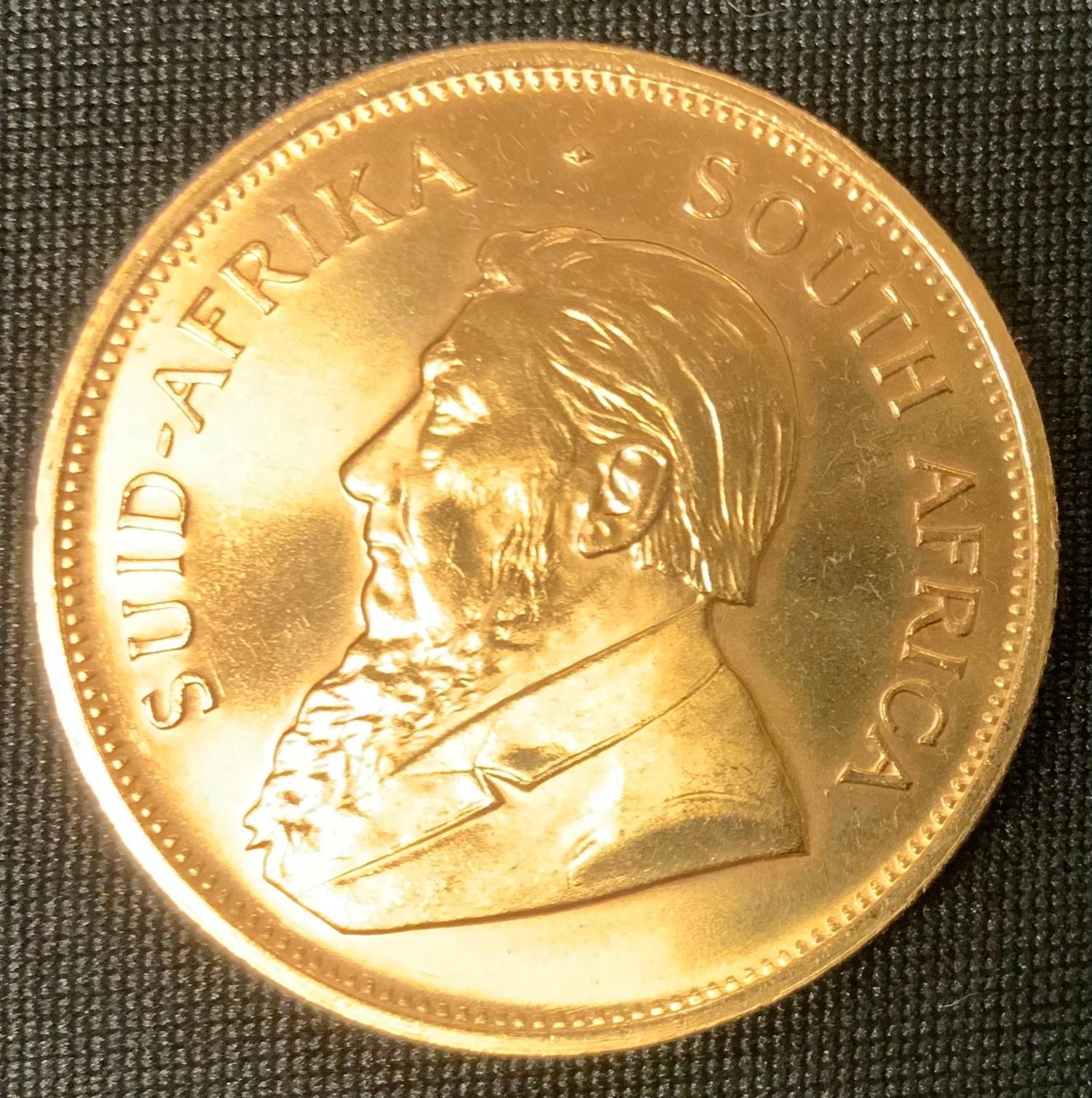 A South African Krugerrand 1oz Coin, 1983, 34 grams