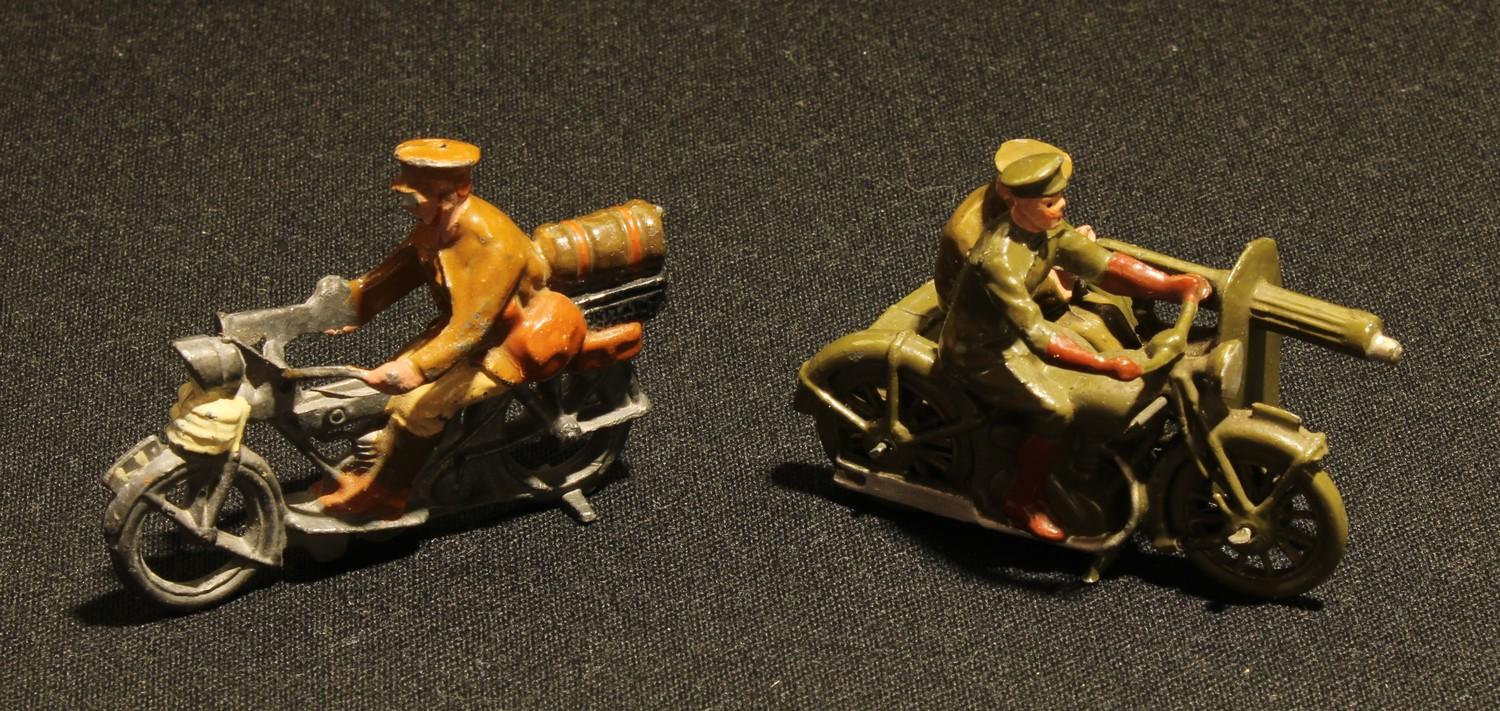 Toys - W Britain (Britains) Motor Machine-gun Corps motorcycle and rider from set No.199 and a - Bild 2 aus 2