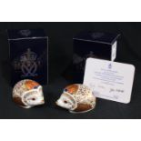 A Royal Crown Derby paperweight, Hawthorn Mother Hedgehog, limited signature edition, 1,327/1,500,