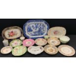 Ceramics - a 19th century hand painted Chamberlains Worcester shaped side dish; others, circular