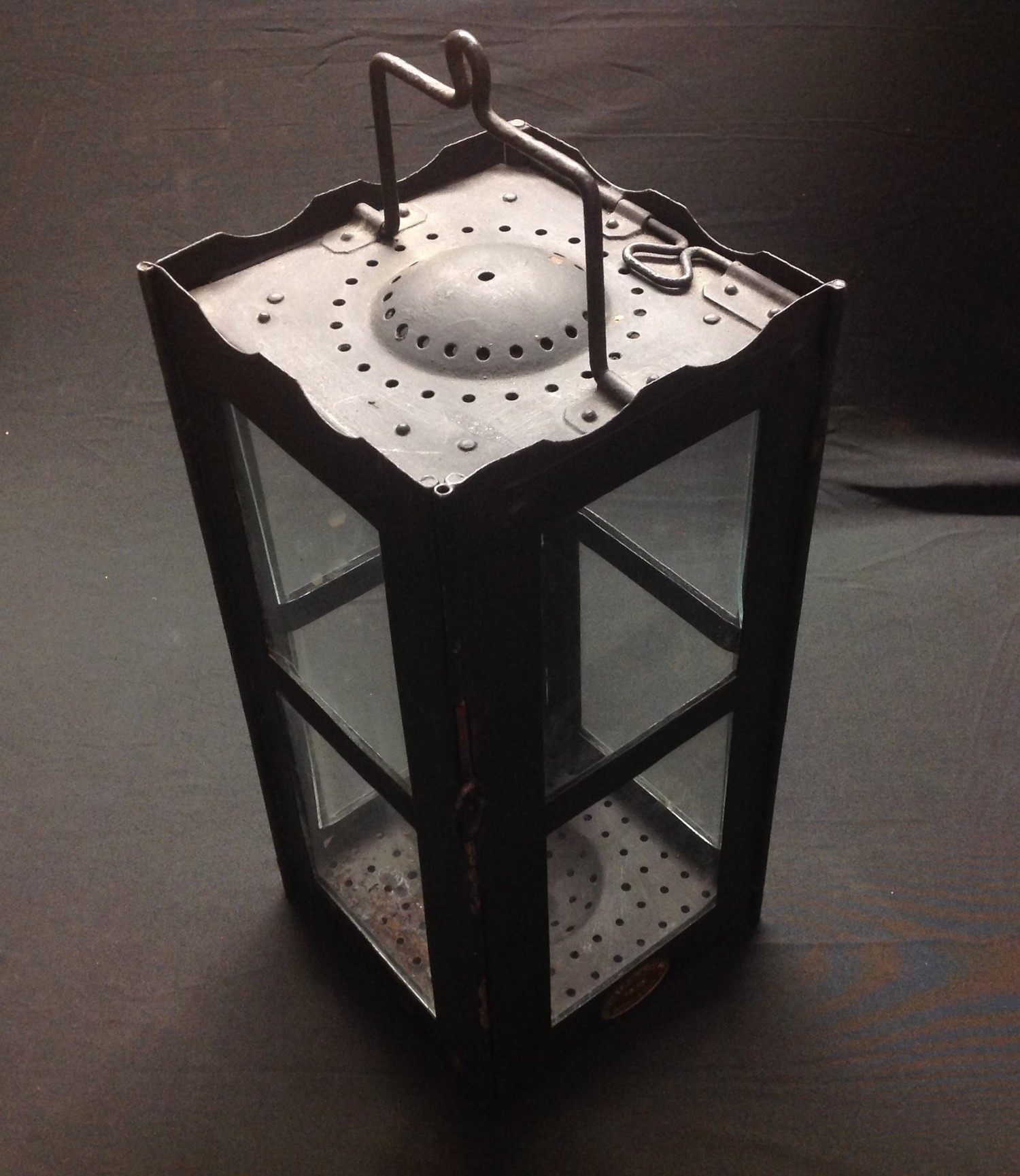 WW1 British Army Folding Candle Lantern. Has been restored with new replacement glass. Makers name - Image 3 of 5