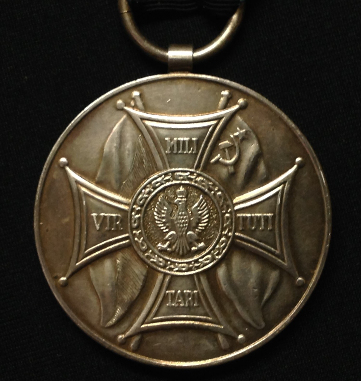 Polish Medal Zasluzonym na Polu Chwalyoland, Medal for Merit on the Field of Glory 2nd Class in - Image 4 of 4