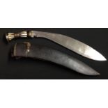 Gurkha Kukri Knife with 385mm long blade with stamped decoration to one side while the other side