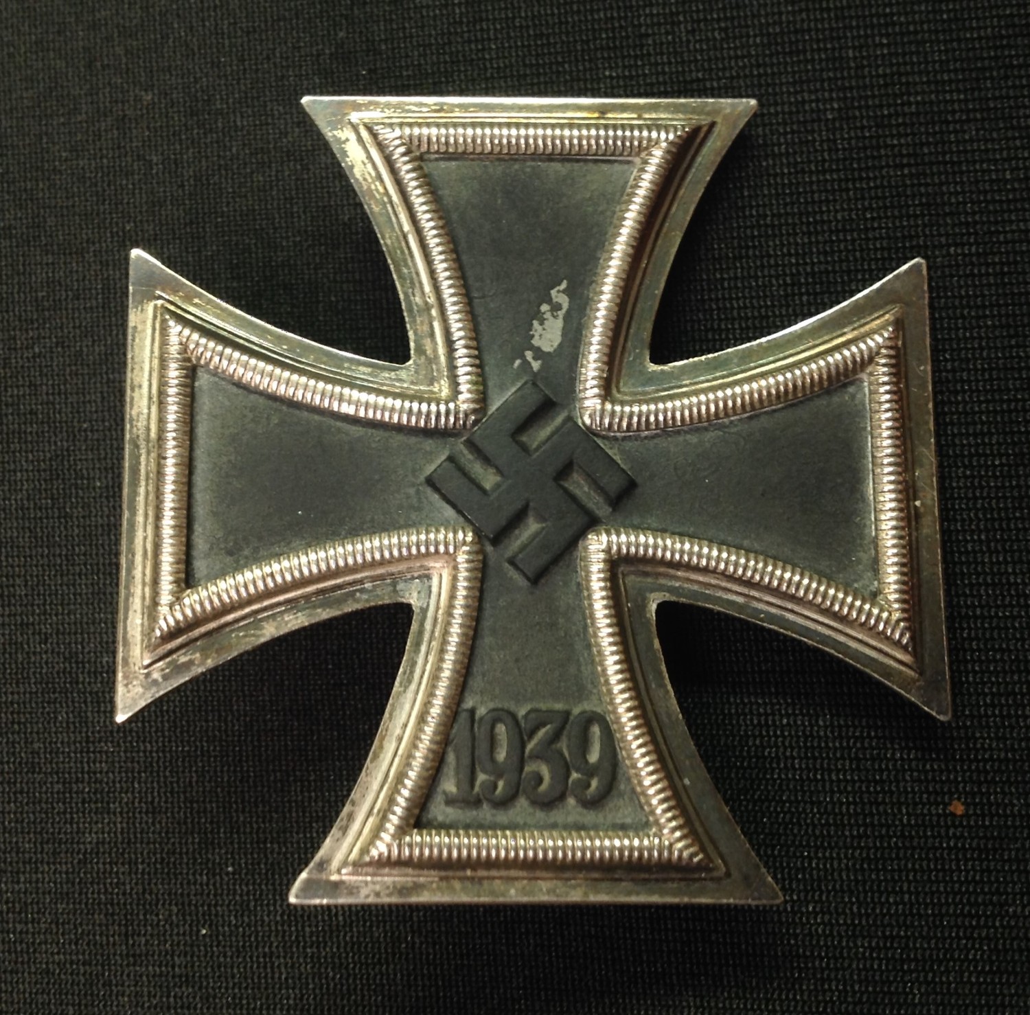 WW2 Third Reich Eisernes Kreuz I Klasse. Iron Cross 1st Class maker marked 65 for "Klein & - Image 6 of 12