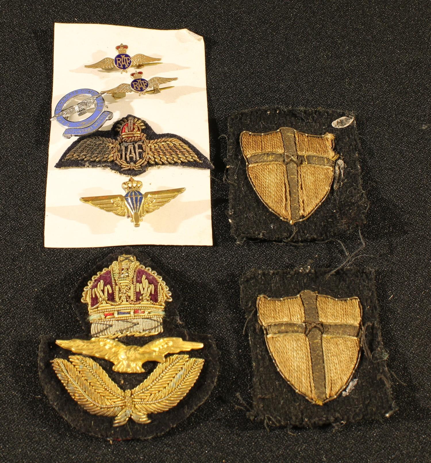 Badges - RAF enamel badges; patches; etc (8)