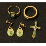 A 14ct gold diamond, emerald and enamel ring, marked 585, 2.65g; a pair of 14ct gold earrings