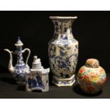 Chinese Ceramics - 20th century panelled vase; Famille Rose ginger jar; etc (4)