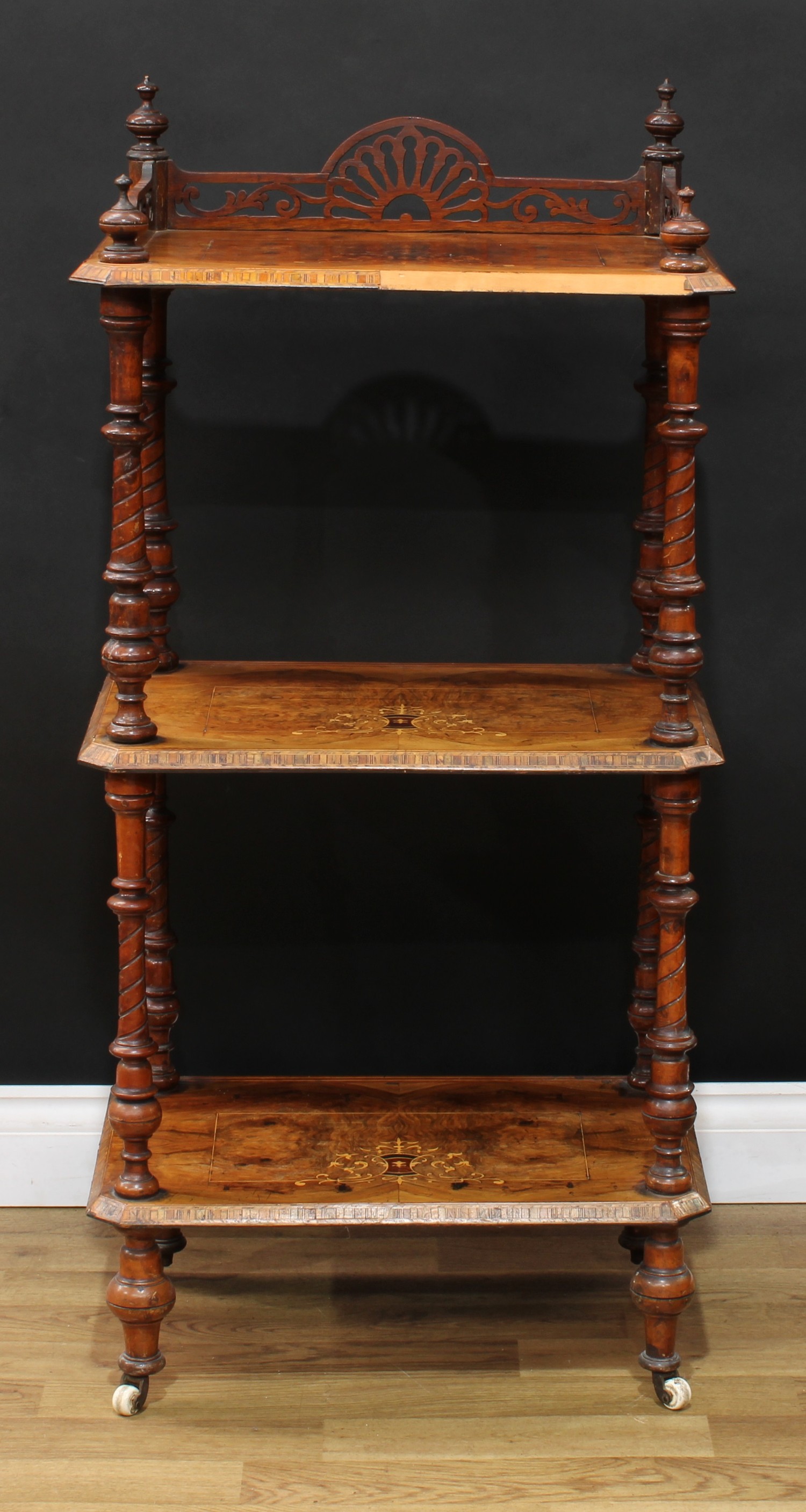 A Victorian walnut and marquetry three-tier whatnot, 114cm high, 54.5cm wide, 34.5cm deep - Bild 3 aus 3