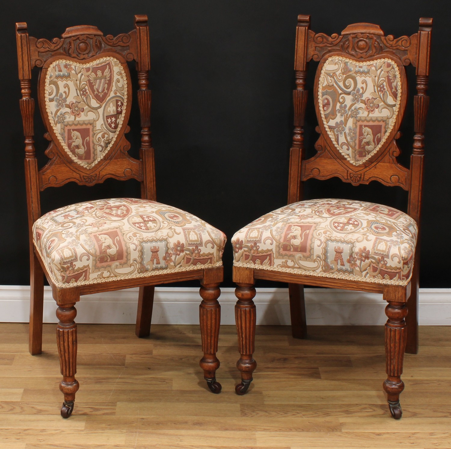 A pair of 'late Victorian' oak side chairs, 99cm high, 48cm wide, the seat 39cm deep; a pair of - Bild 2 aus 10