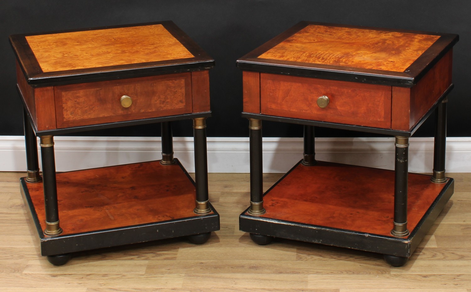 A George II style mahogany crossbanded walnut bow front chest, oversailing top above five - Bild 5 aus 7