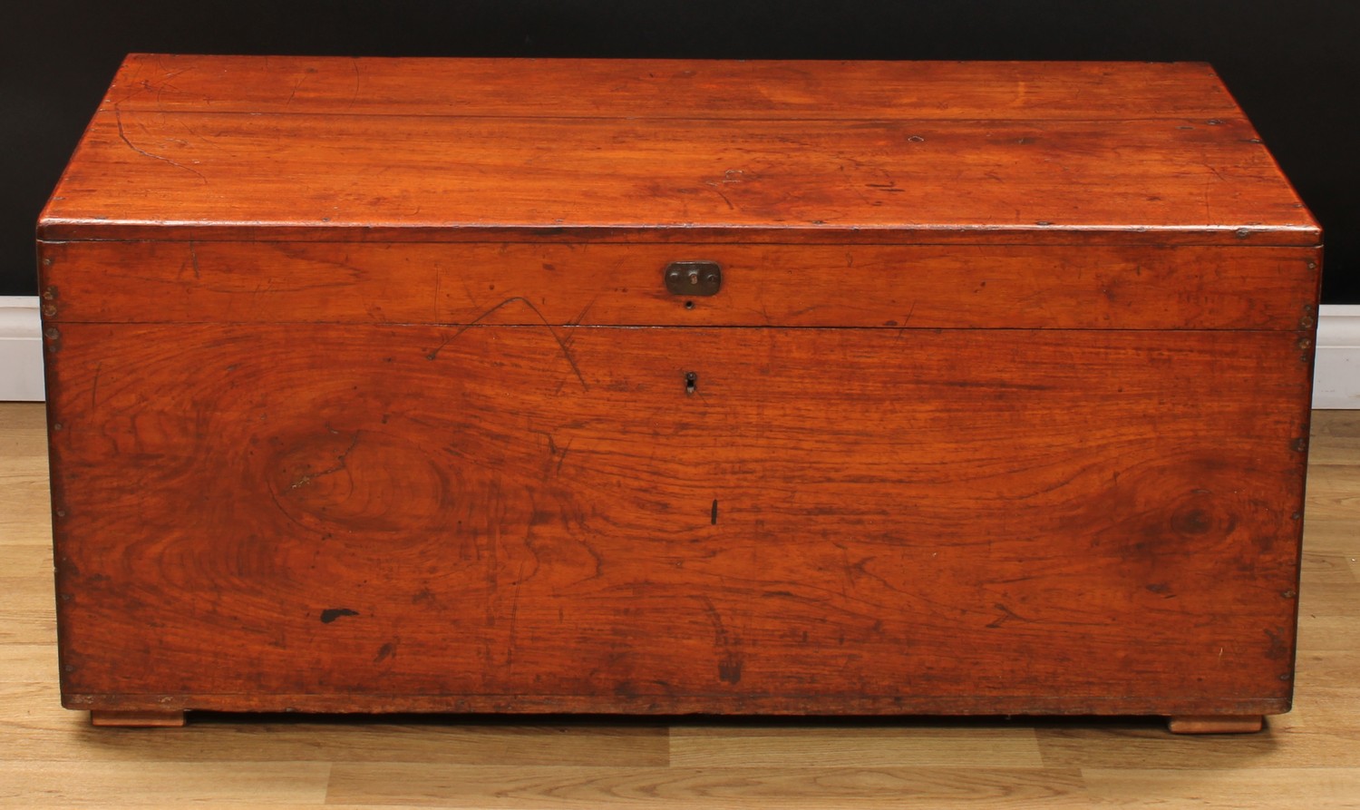 A camphor blanket chest, hinged top, carry handles to sides, 49cm high, 111cm wide, 58cm deep