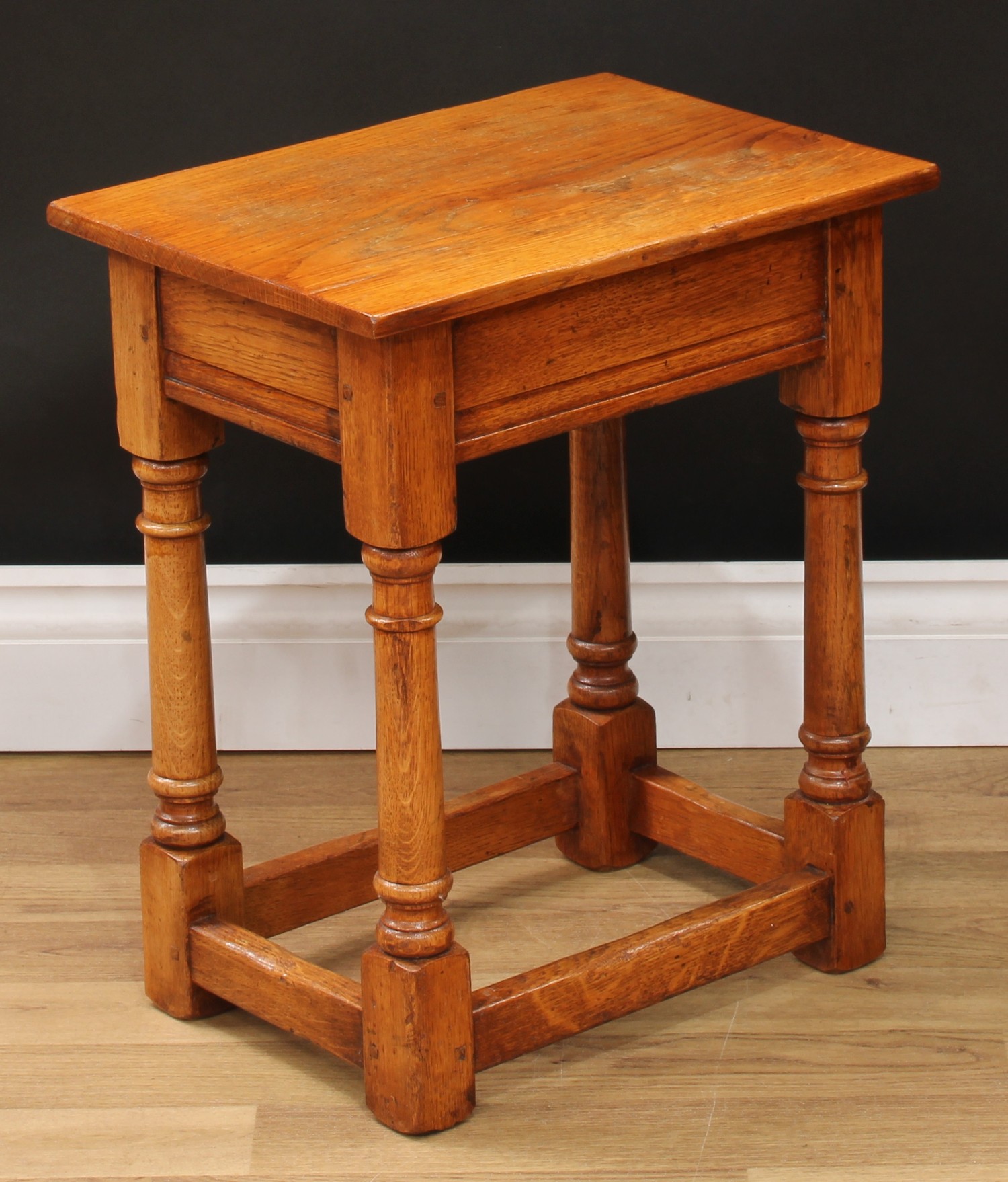 A pair of 'late Victorian' oak side chairs, 99cm high, 48cm wide, the seat 39cm deep; a pair of - Bild 10 aus 10