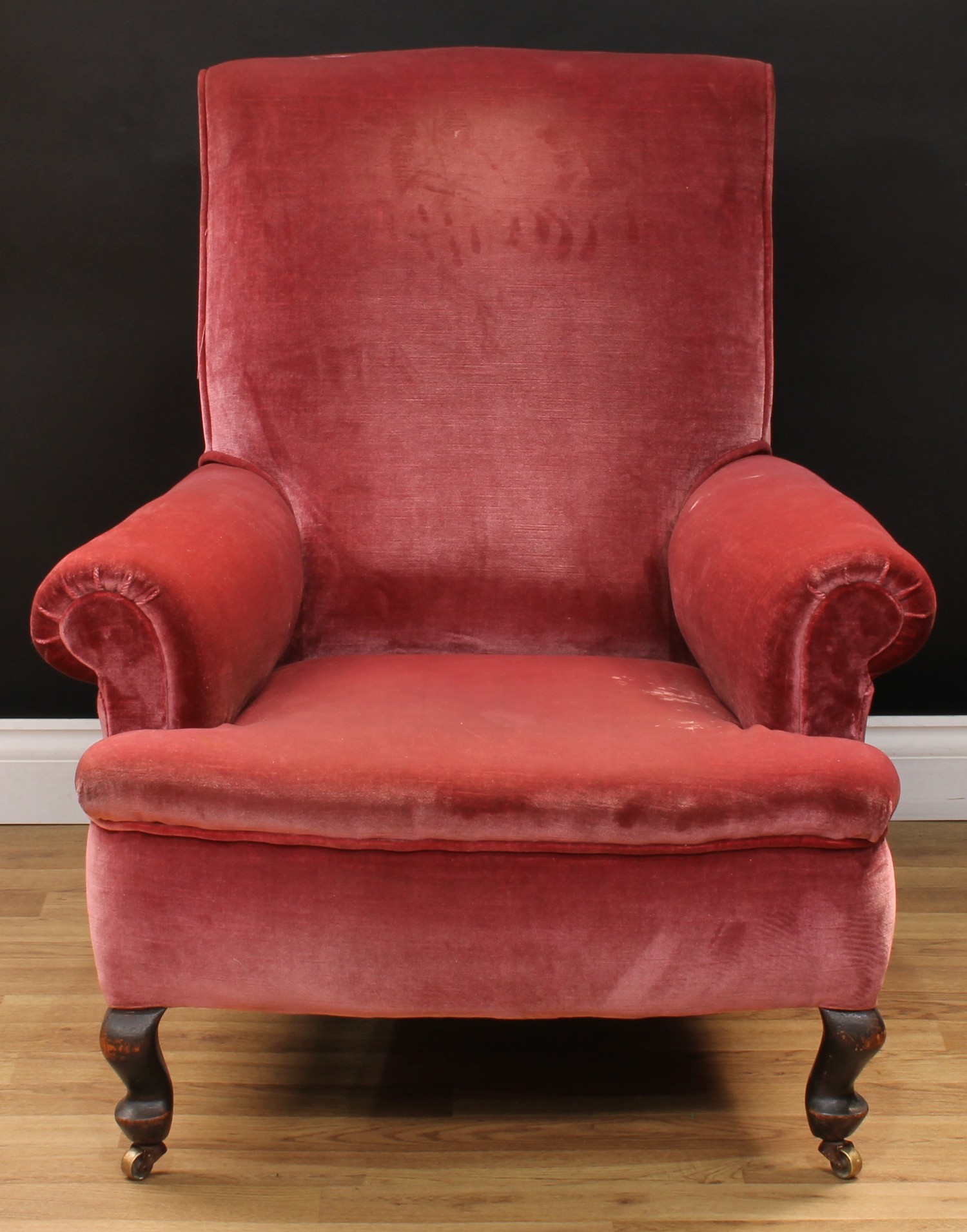 A Howard style easy armchair, scroll back, scroll arms, stuffed-over upholstery, 90cm high, 80cm - Bild 2 aus 4