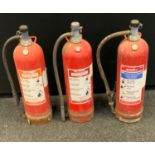 Vintage Nu-swift multra stored pressure dry powder fire extinguisher, 10kg; others(3), (still full.)
