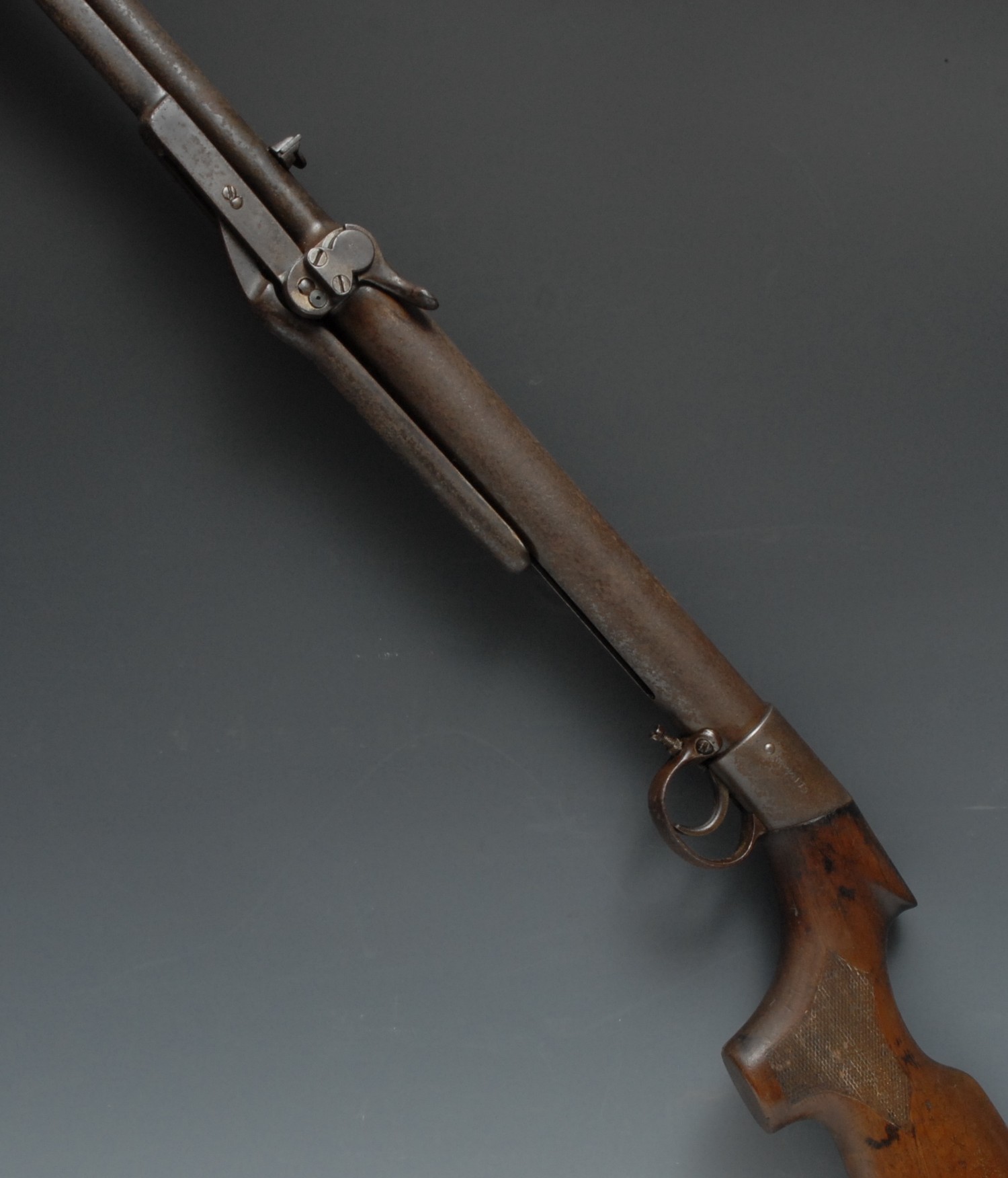 An early 20th century .22 calibre under-lever air rifle, BSA makers mark, Serial No.22175. 48cm - Image 2 of 2