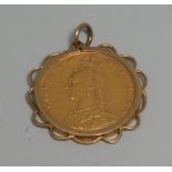Coin, GB, Queen Victoria, 1889, gold sovereign, later mounted in 9ct gold as a pendant, 9.5g, [1]