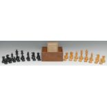 A boxwood and ebonised Staunton pattern chess set, the Kings 8.5cm high