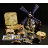 A Delft windmill table lamp; a pair of Wade fish Aqua-dishes, original box; a Black Forest wooden