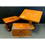 An Edwardian oak tobacco box, pull out base drawer with linked sliding top, fitted interior, 16.