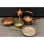Metal Ware - a Victorian copper kettle, a copper sauce pan; a 19th century bed pan; a brass jam pan;