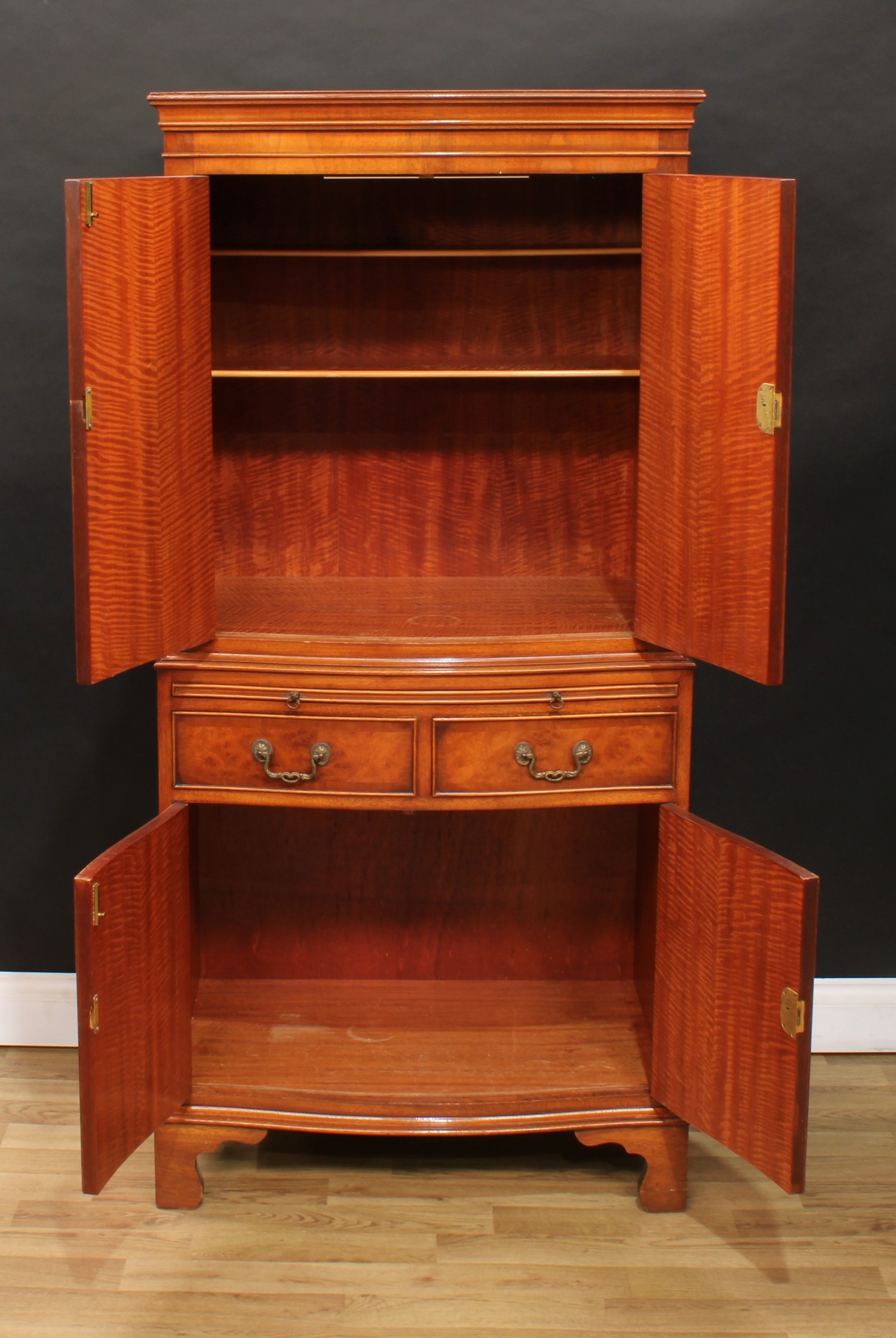 A walnut drinks cabinet, moulded cornice above a pair of cupboard doors enclosing a stepped - Image 3 of 9