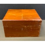 A Dunhill mahogany humidor, hinged lid, two section interior, 13.5cm x 24cm x 21.5cm