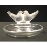 A Lalique glass Love Birds trinket dish, 10cm diameter.