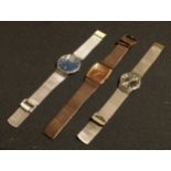 Watches - a Skagen Designs of Denmark gentleman's stainless steel watch, circular blue dial,