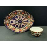 A Royal Crown Derby 1128 pattern Imari oval lozenge bowl, 29cm long; a similar circular bowl, both